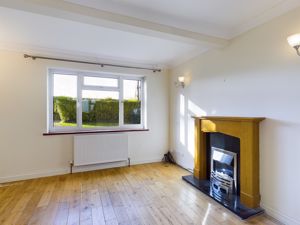 Sitting Room- click for photo gallery